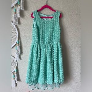 Rosey Easter Dress size 7/8